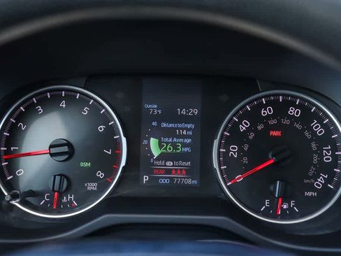 Used 2021 Toyota RAV4 XLE FWD image 25