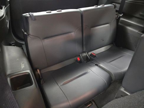 Used 2024 Mitsubishi Outlander SEL image 13