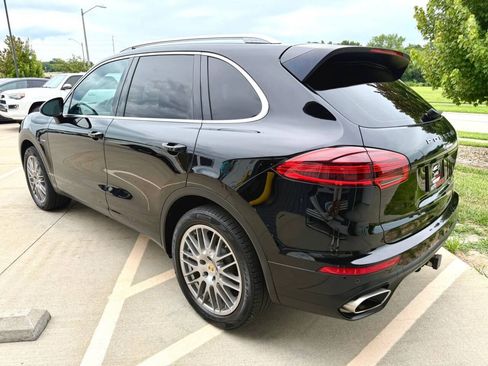 Used 2015 Porsche Cayenne Diesel w/ Premium Plus Package AWD/4WD image 6