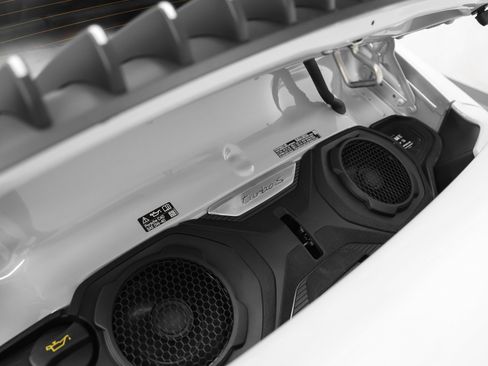 Used 2025 Porsche 911 Turbo S image 31