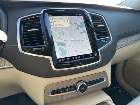 Certified 2024 Volvo XC90 T8 Ultimate image 23