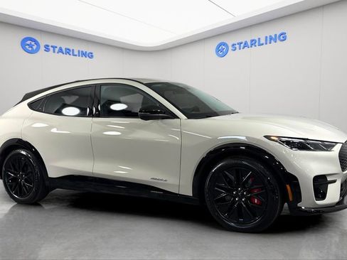 Used 2025 Ford Mustang Mach-E Premium w/ Sport Appearance Package image 12