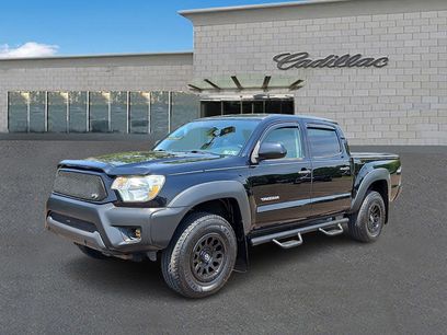 Used 2014 Toyota Tacoma PreRunner w/ Convenience Package