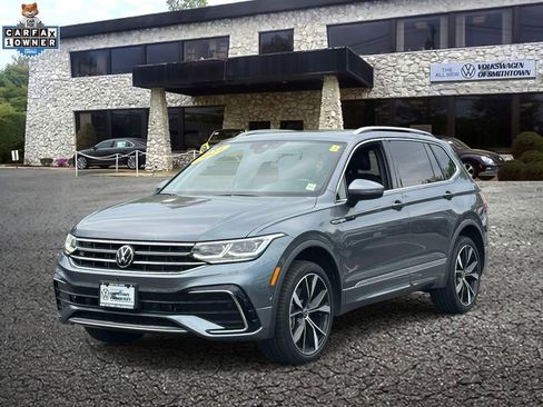 Used 2023 Volkswagen Tiguan SEL R-Line AWD/4WD image 2