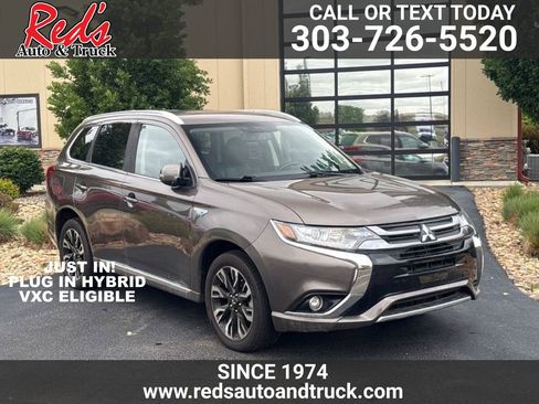 Used 2018 Mitsubishi Outlander GT AWD/4WD image 1