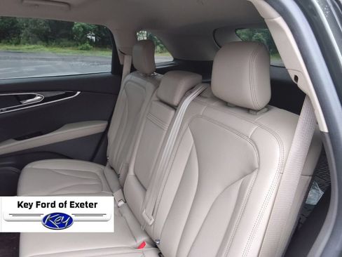 Used 2023 Lincoln Nautilus AWD w/ Premium Package image 19