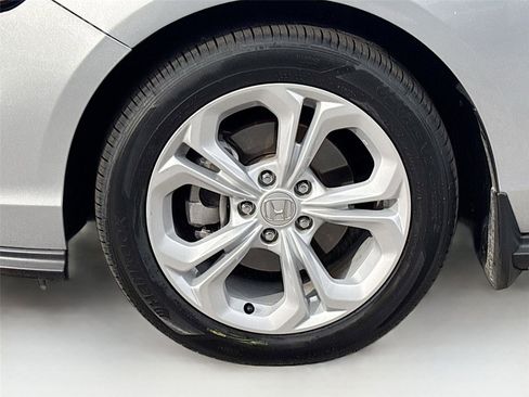 Certified 2024 Honda Accord LX image 32