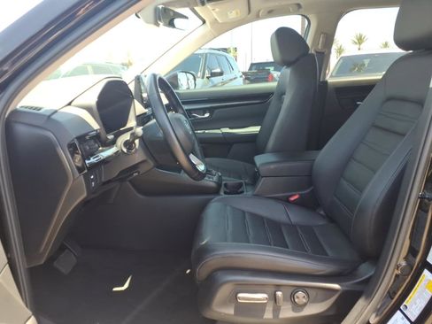 Used 2025 Honda CR-V EX-L image 16