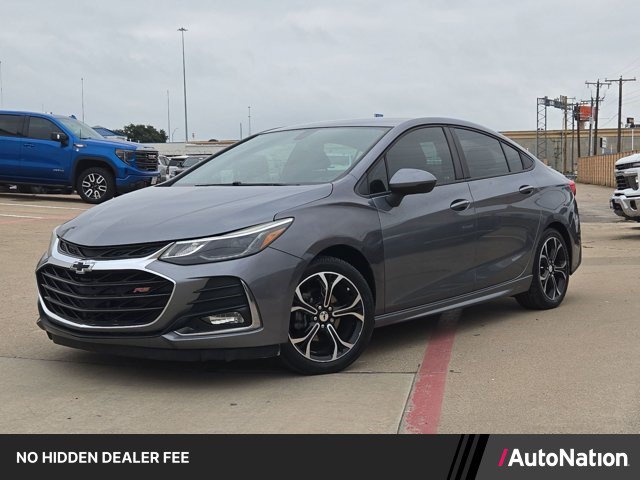 Used 2019 Chevrolet Cruze LT w/ Convenience Package FWD image 1