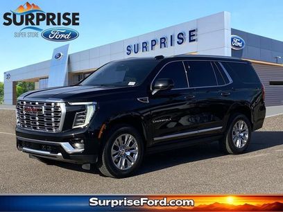 Used 2025 GMC Yukon Denali w/ Sun & Power Step Package