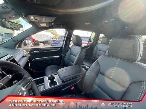 New 2026 GMC Acadia Elevation w/ Black Edition image 13