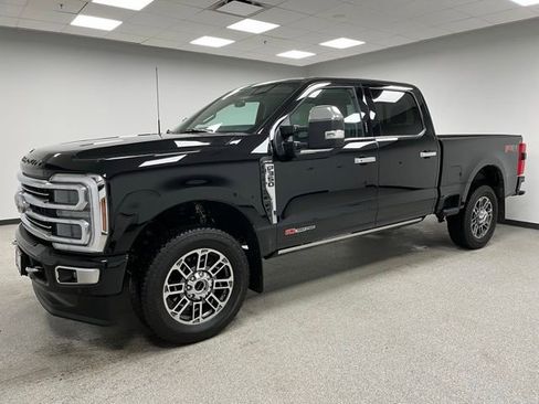 Used 2024 Ford F350 Limited w/ FX4 Off-Road Package AWD/4WD image 6
