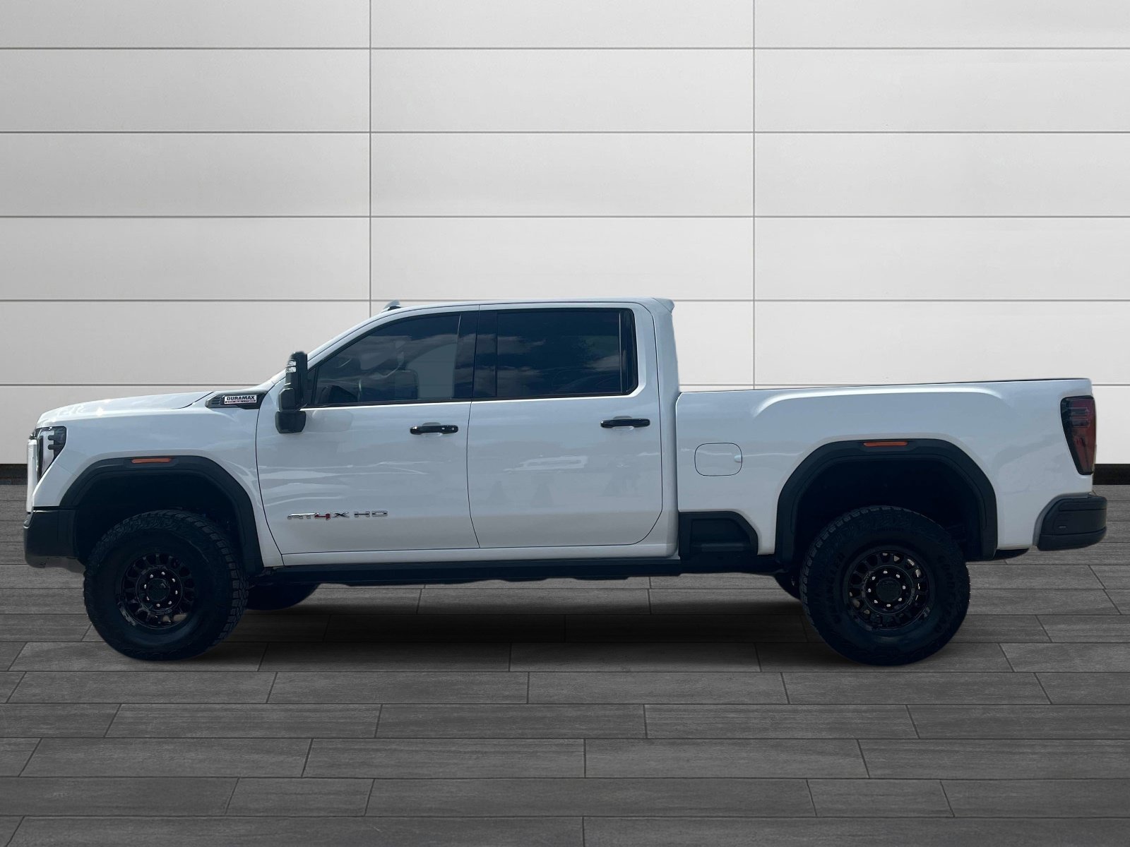 Used 2025 GMC Sierra 2500 AT4X w/ AT4X AEV Edition AWD/4WD image 6