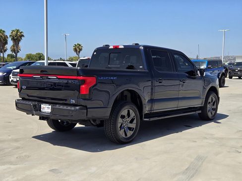 Used 2022 Ford F150 Lightning Lariat AWD/4WD image 4