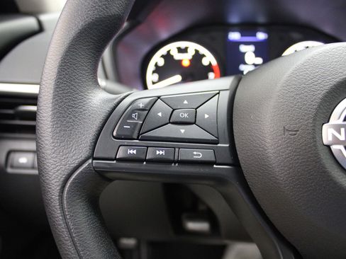 Used 2024 Nissan Altima 2.5 S image 32