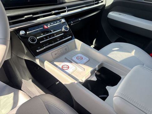 New 2026 Hyundai Santa Fe SE image 23