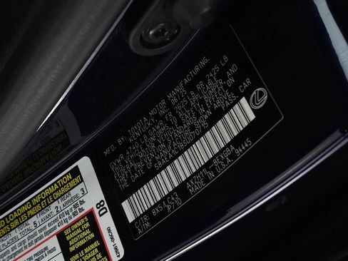 Certified 2025 Lexus ES 300h w/ Luxury Package image 37