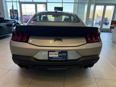 Used 2025 Ford Mustang GT Premium w/ GT Performance Package image 6