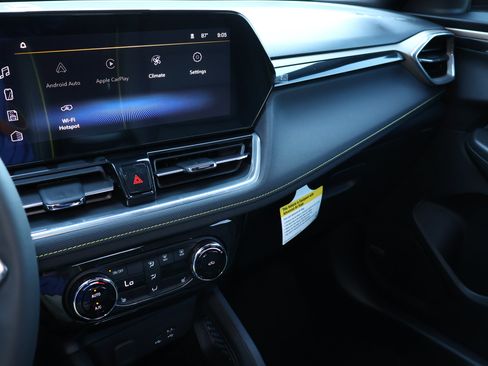 New 2026 Chevrolet TrailBlazer ACTIV w/ Convenience Package FWD image 19