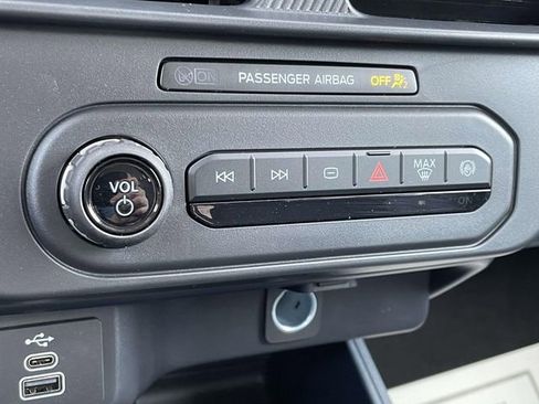 New 2026 Ford Maverick XL image 26