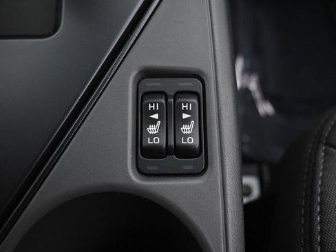 Used 2026 Subaru Crosstrek 2.0i Premium image 32