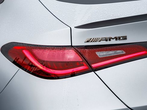 New 2026 Mercedes-Benz GLC 43 AMG 4MATIC Coupe image 8