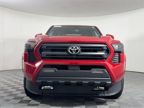 Used 2024 Toyota Tacoma SR5 image 6