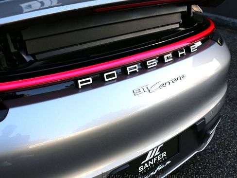 Used 2022 Porsche 911 Carrera image 8