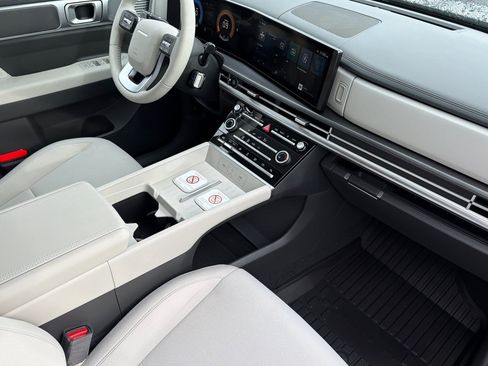 New 2026 Hyundai Santa Fe SE image 20