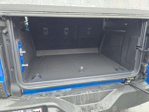 Used 2023 Ford Bronco Big Bend image 18