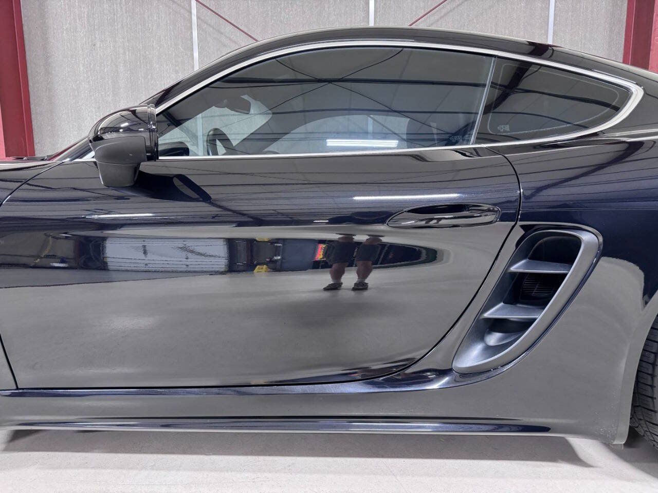 Used 2018 Porsche 718 Cayman S RWD image 11