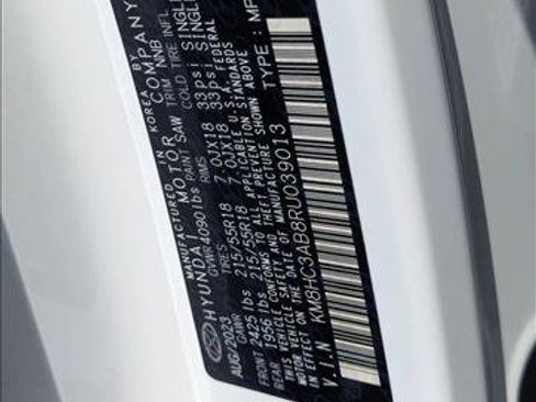 Used 2024 Hyundai Kona SEL w/ Convenience Package FWD image 24