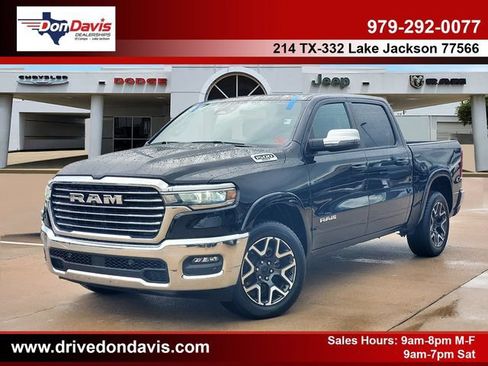 Used 2025 RAM 1500 Laramie AWD/4WD image 1
