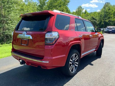 Used 2024 Toyota 4Runner Limited AWD/4WD image 12