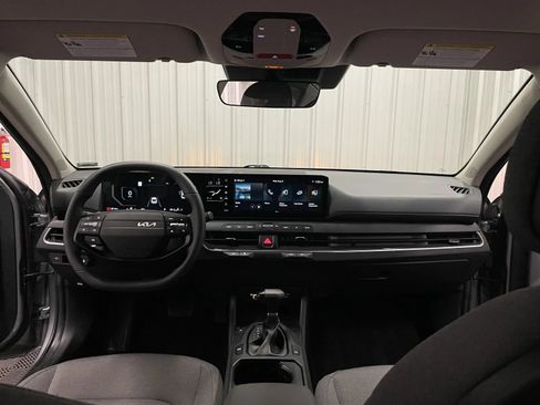 Used 2025 Kia K4 EX FWD image 27