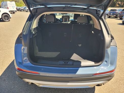 Used 2025 Lincoln Corsair FWD w/ Equipment Group 101A image 8