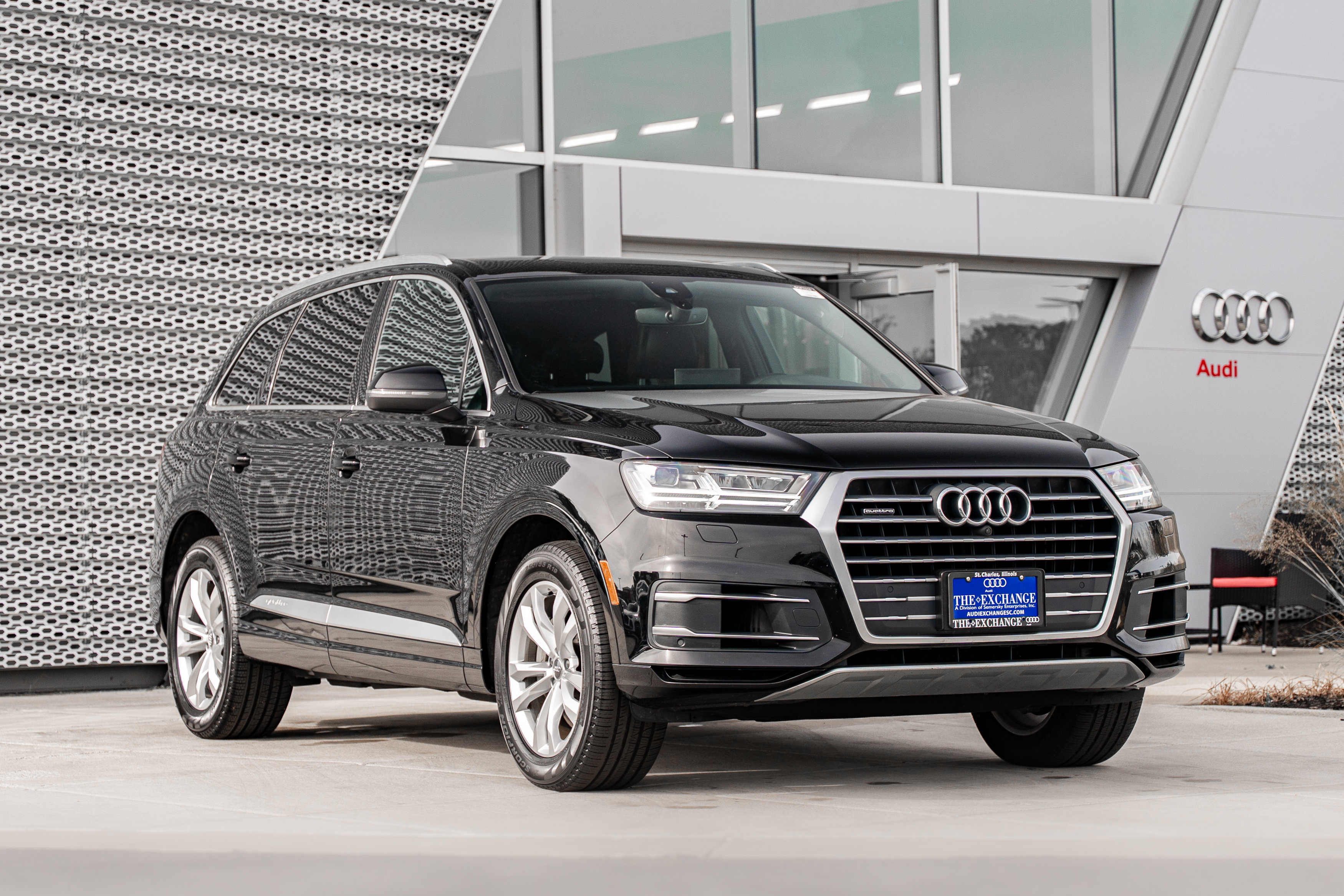 Used 2019 Audi Q7 3.0T Premium Plus AWD/4WD image 1