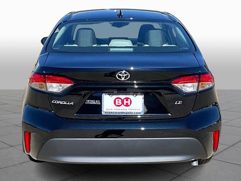 Used 2026 Toyota Corolla LE image 5