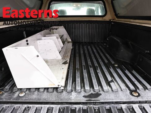 Used 2018 Toyota Tacoma SR RWD image 9
