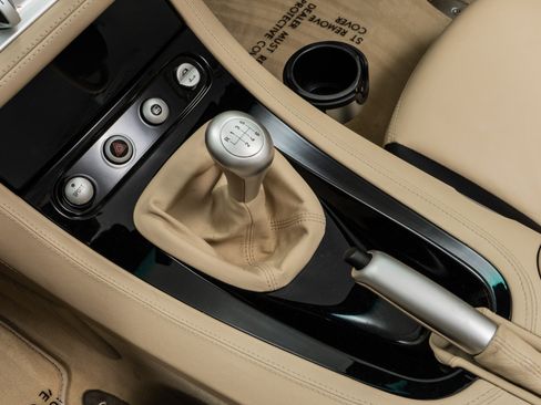 Used 2001 BMW Z8 RWD image 16