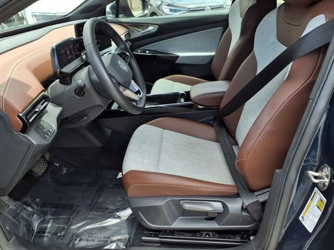 Certified 2023 Volkswagen ID.4 Pro AWD/4WD image 16
