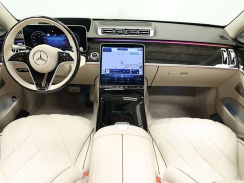 Used 2024 Mercedes-Benz Maybach S 580 4MATIC image 56