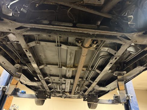 Used 2015 Dodge Grand Caravan SXT image 37