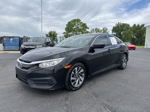 Used 2017 Honda Civic EX image 3