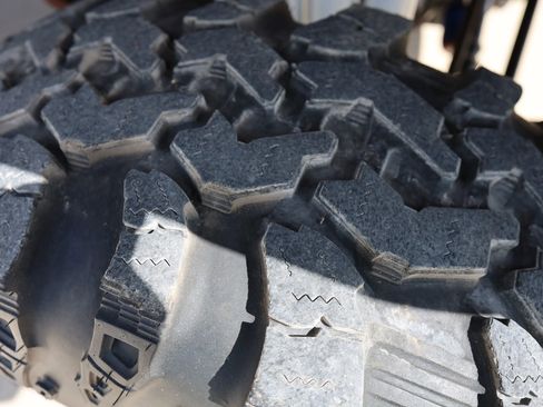 Used 2000 Ford Excursion XLT image 44