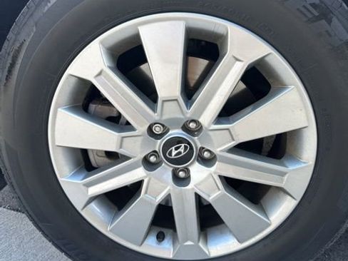 Certified 2024 Hyundai Palisade SEL image 13