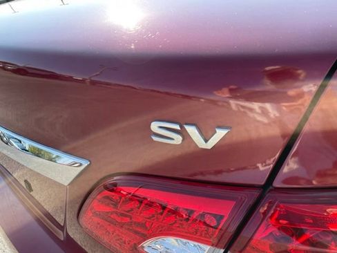 Used 2015 Nissan Sentra SV FWD image 10