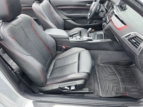 Used 2019 BMW 230i Convertible w/ Premium Package image 29