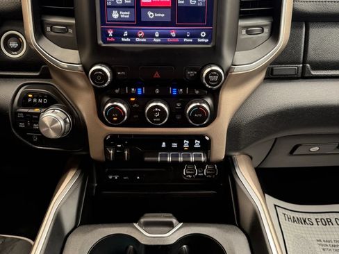 Used 2019 RAM 1500 Laramie w/ Sport Appearance Package AWD/4WD image 28