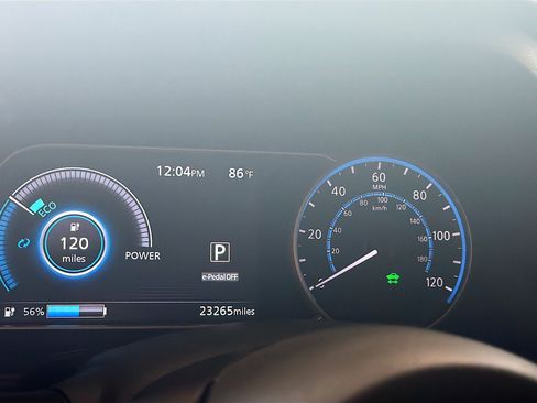 Used 2024 Nissan Leaf SV Plus FWD image 17